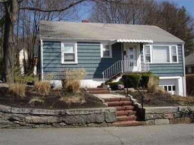 15 Barry St, Quincy, MA 02169 - photo 2