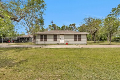 1725 Strawn Rd, Houston, TX 77039 - photo 7