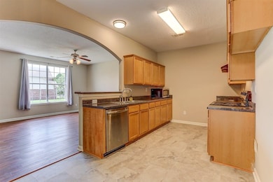 1258 Carlton Ridge Dr, Cordova, TN 38018 - photo 6