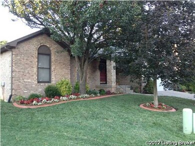 7413 Rome Beauty Place, Louisville, KY 40228 - photo 2