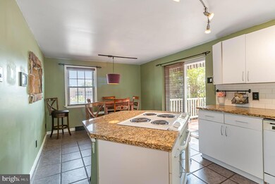 300 N 45th St, Harrisburg, PA 17111 - photo 6