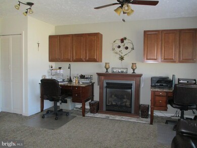 44125 Louisdale Rd, California, MD 20619 - photo 7
