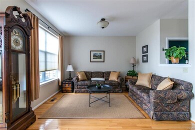 5478 Spring Ridge Dr W, Macungie, PA 18062 - photo 3