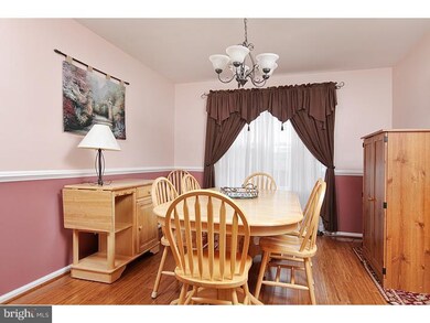 32 Salisbury Way, Swedesboro, NJ 08085 - photo 6