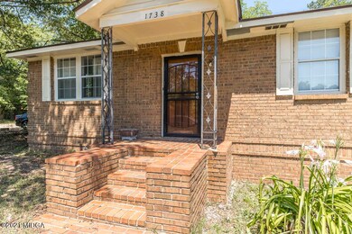 1738 Eveline Ave 7