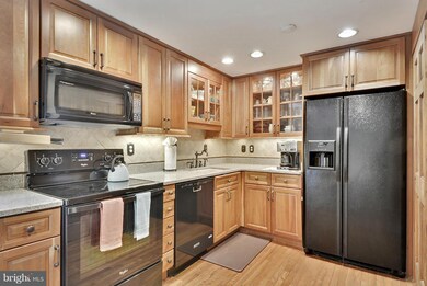 11601 Kings Arrow Ct, Germantown, MD 20876 - photo 7
