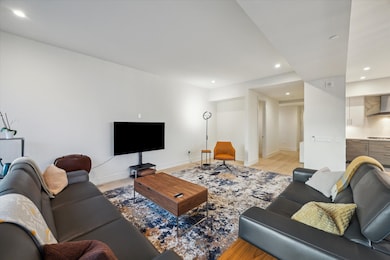 The Wilshire unit 1005, Houston, TX 77027 - photo 5