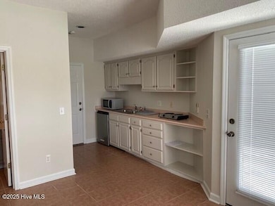 3127 Lakeside Commons Dr SE unit 1, Southport, NC 28461 - photo 3