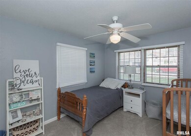 2528 Olympia Dr, Bettendorf, IA 52722 - photo 7