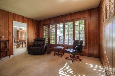 DEN OR OPTIONAL 4TH BEDROOM