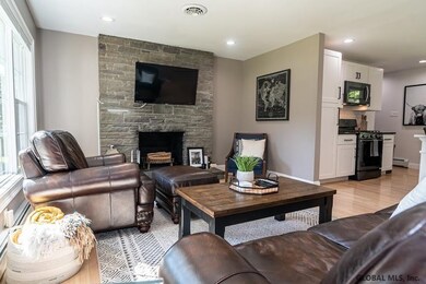 266 Vly Rd, Schenectady, NY 12309 - photo 4