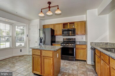 6252 Deep Earth Ln, Columbia, MD 21045 - photo 4