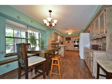 Kitchen. EATING AREA/KITCHEN