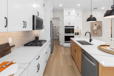 Island Village Heron Model Kitchen