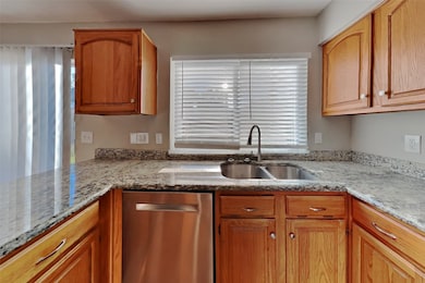 7611 Round Grove Ln, Houston, TX 77095 - photo 5