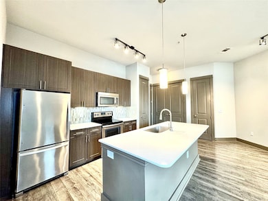 5454 Washington Ave unit 1315, Houston, TX 77007 - photo 4