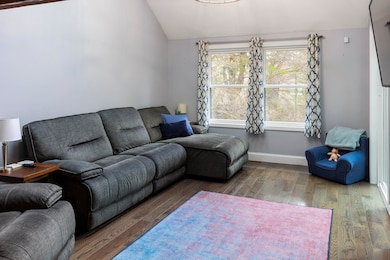 11 Stacey Cir, Windham, NH 03087 - photo 6