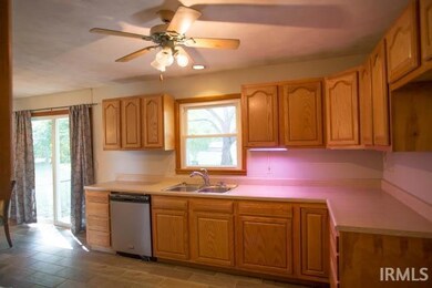 6521 W 100 S, Andrews, IN 46702 - photo 2