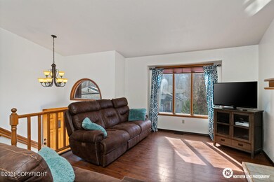 6 Living_Room_2