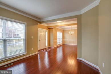 2841 Powell Dr, Woodbridge, VA 22191 - photo 6
