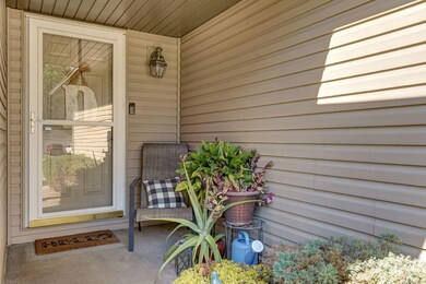 1813 Edgewood Dr, Aurora, MO 65605 - photo 5