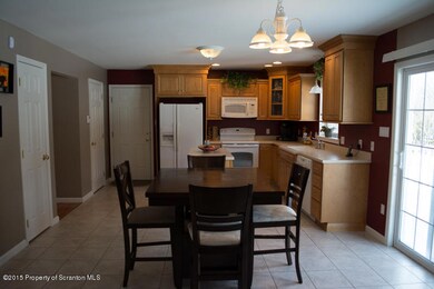 110 Black Walnut Dr, Olyphant, PA 18447 - photo 7