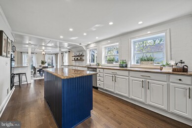 4 High St, Round Hill, VA 20141 - photo 5