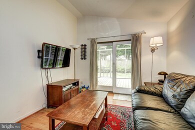 3906 Lawrence Ave, Kensington, MD 20895 - photo 7