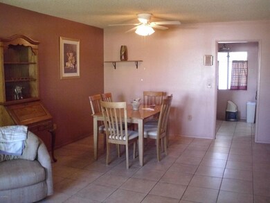 11117 W Desert Butte Dr unit 202, Sun City, AZ 85351 - photo 3