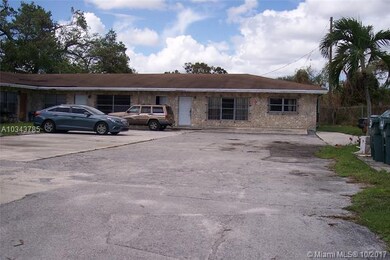 NW 18 TERR NW 18 Terrace, Oakland Park, FL 33311 - photo 6