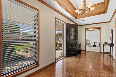 2604 SE Vicksburg St, Bartlesville, OK 74006 - photo 2