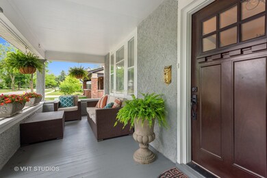 174 N Evergreen Ave, Elmhurst, IL 60126 - photo 3