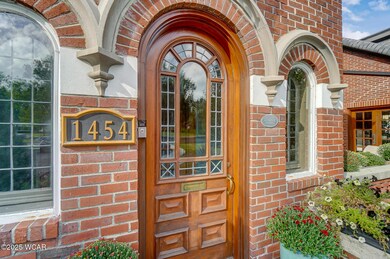 1454 W Market (8)