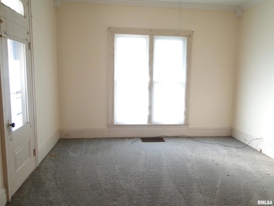 425 N Lafayette St, Macomb, IL 61455 - photo 5