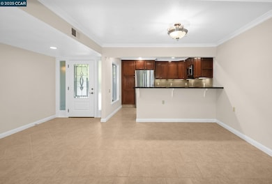 2057 Golden Rain Rd unit 4, Walnut Creek, CA 94595 - photo 5