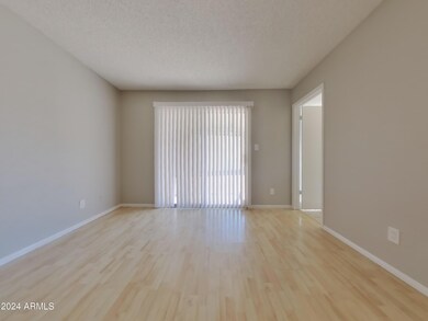 9627 N 51st Ln, Glendale, AZ 85302 - photo 4