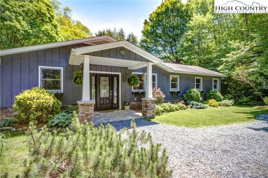 152 Artists Aly, Blowing Rock, NC 28605 - photo 6