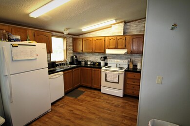 7 Kitchen
