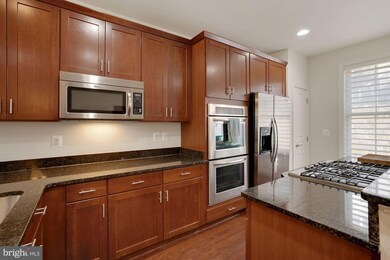 2525 S Kenmore Ct, Arlington, VA 22206 - photo 2
