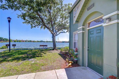 9304 Lake Chase Island Way unit 9304, Tampa, FL 33626 - photo 3
