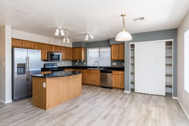 2514 N 114th Ln - MLS-8