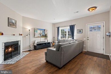 116 Paddington Way NE, Leesburg, VA 20176 - photo 6