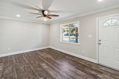 107 S Ralph St, Claxton, GA 30417 - photo 2