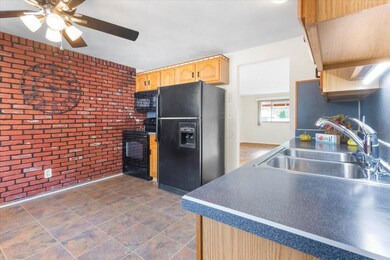04-Kitchen