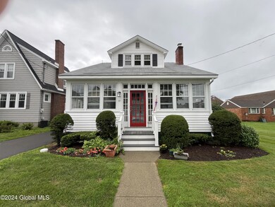 41 Meadowlawn Ave, Troy, NY 12180 - photo 3