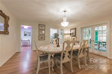 419 Davie Ave, Statesville, NC 28677 - photo 5