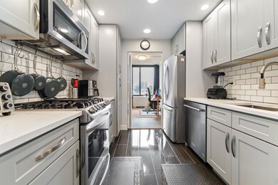 Park Hudson Apartments unit 820, North Bergen, NJ 07047 - photo 5