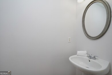 5665 Terremont Cir, Norcross, GA 30093 - photo 7