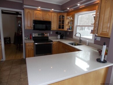 22 Wagon Wheel Ln, Schenectady, NY 12302 - photo 3