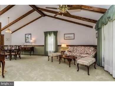 4 Wychwood Ln, Langhorne, PA 19047 - photo 7